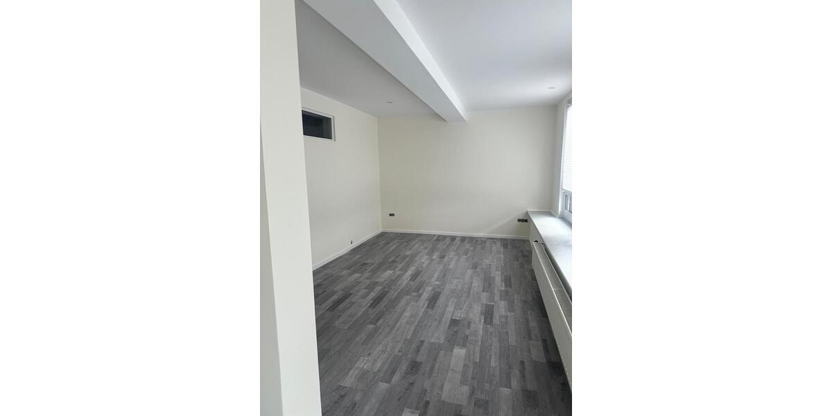 Erdgeschoßwohnung Dierdorf - 2 Zimmer, 70 m&sup2;, 580&euro; | Angebot:25976011