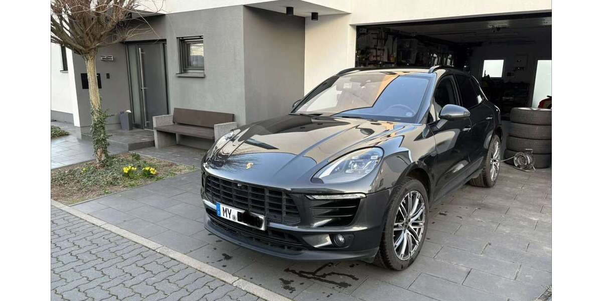 Porsche Macan 139.600 km 32.900 &euro; Kruft 56642