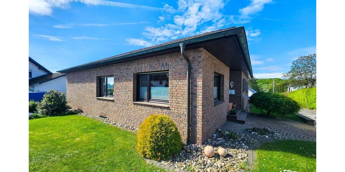 Einfamilienhaus Neustadt Rott - 6 Zimmer, 160 m&sup2;, 398.000&euro; | Angebot:26882227