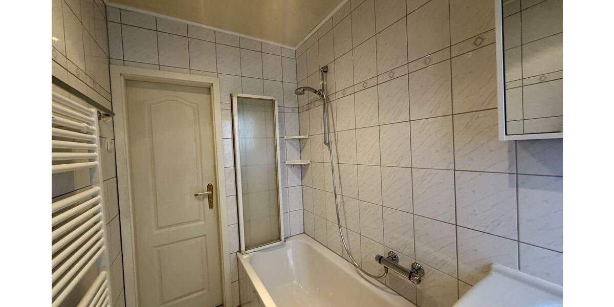 Etagenwohnung Bad Neuenahr-Ahrweiler Bad Neuenahr - 3 Zimmer, 64 m&sup2;, 149.500&euro; | Angebot:25863360