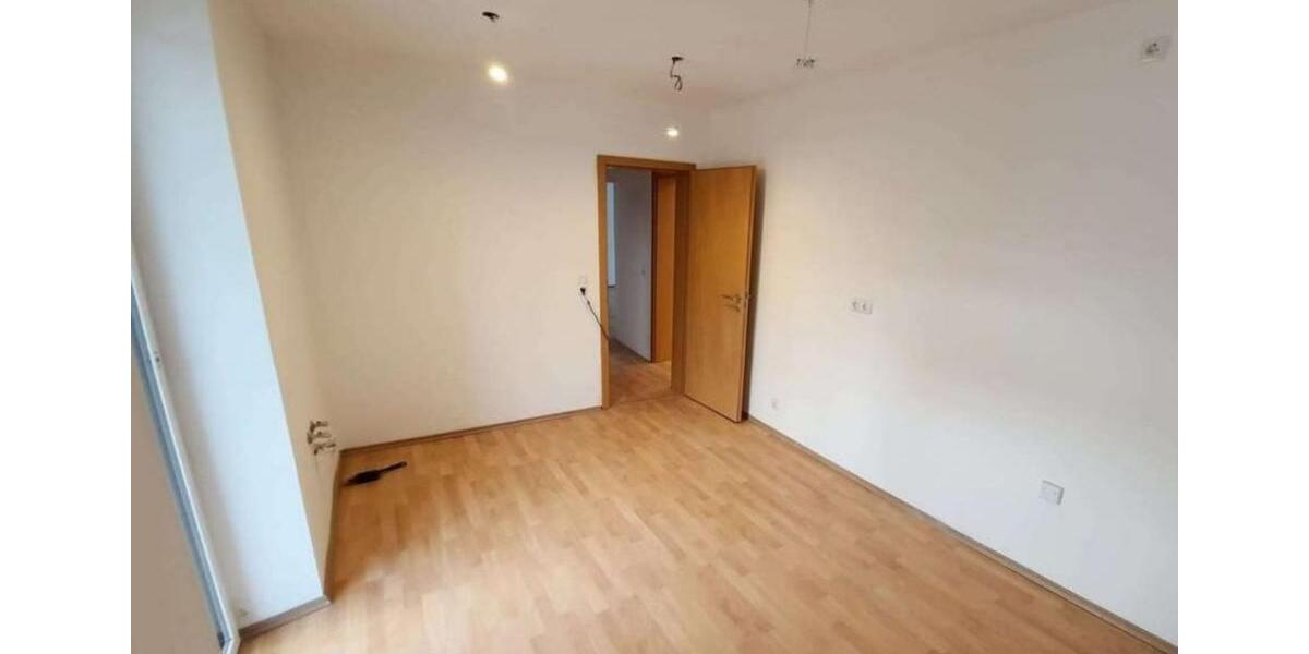 Etagenwohnung Lahnstein - 2 Zimmer, 70 m&sup2;, 689&euro; | Angebot:25818983