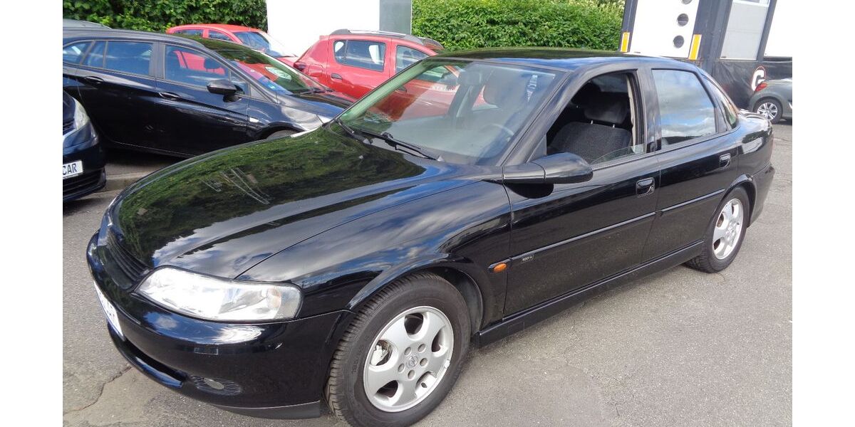Opel Vectra 157.500 km 3.295 &euro; Remagen-Oberwinter 53424
