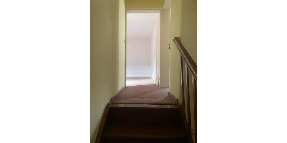 Bauernhaus, Landhaus Kobern-Gondorf Gondorf - 6 Zimmer, 120 m&sup2;, 140.000&euro; | Angebot:25275802