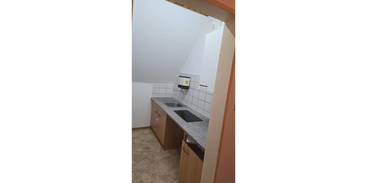 Dachgeschoßwohnung Koblenz Arenberg-Immendorf - 2 Zimmer, 64 m&sup2;, 584&euro; | Angebot:26147984