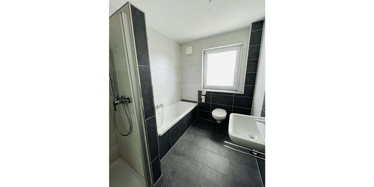 Etagenwohnung Andernach - 3 Zimmer, 99 m&sup2;, 1.180&euro; | Angebot:24104164