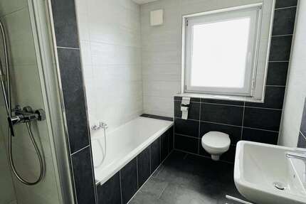 Wohnung Andernach - 3 Zimmer, 99 m&sup2;, 1.180&euro; | Angebot:24104164