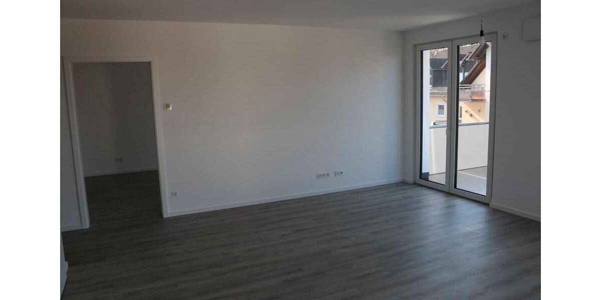 Etagenwohnung Flammersfeld - 2 Zimmer, 80 m&sup2;, 840&euro; | Angebot:26002274