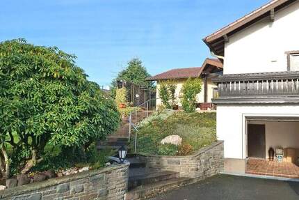 Haus Bad Honnef Aegidienberg - 6 Zimmer, 222 m&sup2;, 855.000&euro; | Angebot:25706413