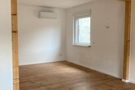 Haus Weibern - 2.5 Zimmer, 92 m&sup2;, 1.130&euro; | Angebot:27662506