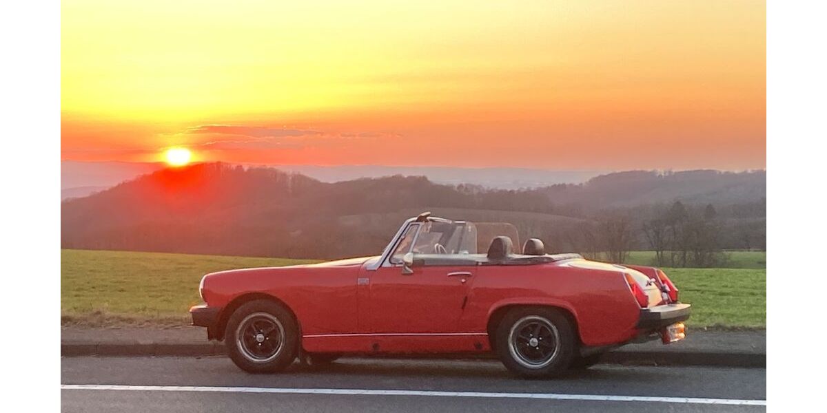 MG Midget 95.000 km 11.900 &euro; Hausen/Wied 53547