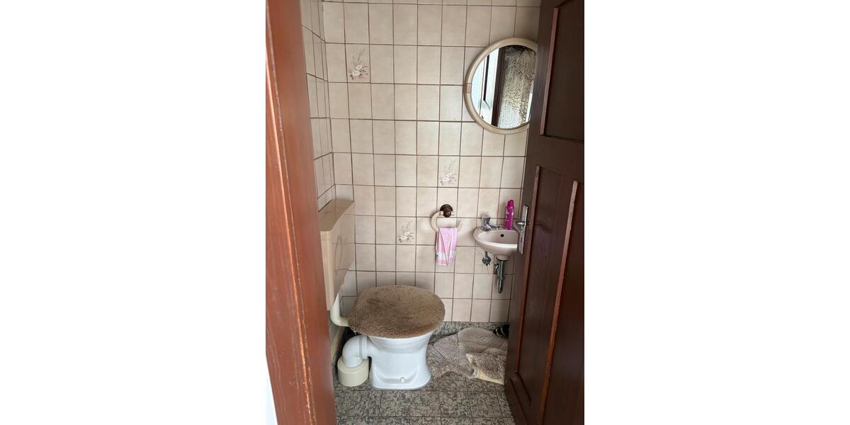 Einfamilienhaus Neustadt (Wied) Hombach - 6 Zimmer, 125 m&sup2;, 180.000&euro; | Angebot:26572783
