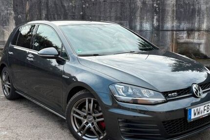 VW Golf 111.000 km 17.500 &euro; Höhr-Grenzhausen 56203