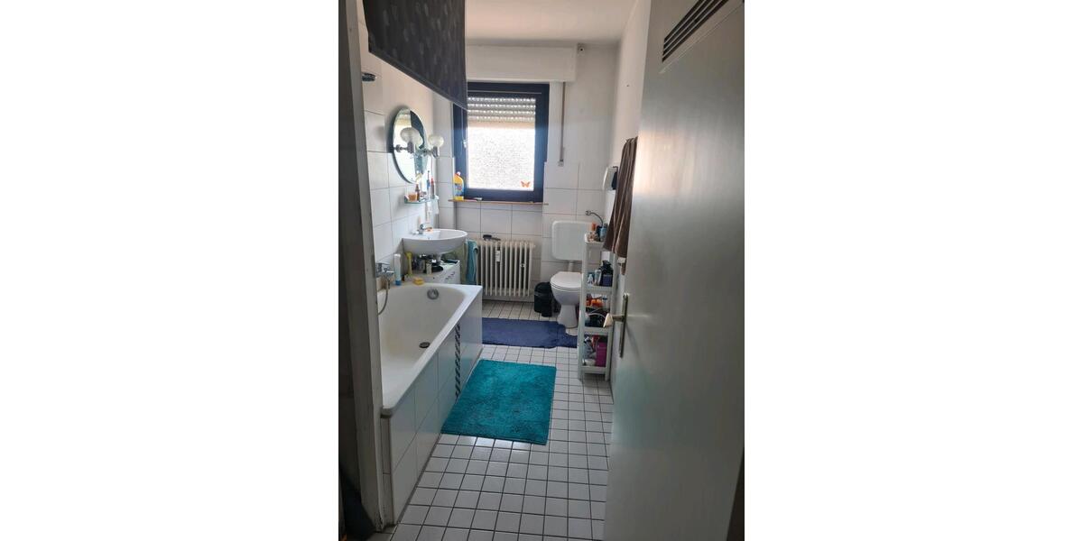 Etagenwohnung Urmitz - 2.5 Zimmer, 73 m&sup2;, 660&euro; | Angebot:26034325