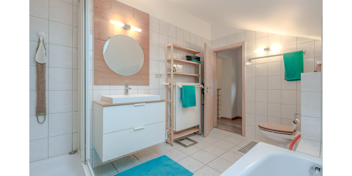 Großzügig Wohnen mit Weitblick und direkter Waldlage - Einfamilienhaus Bad Honnef Orscheid | Angebot:24315207