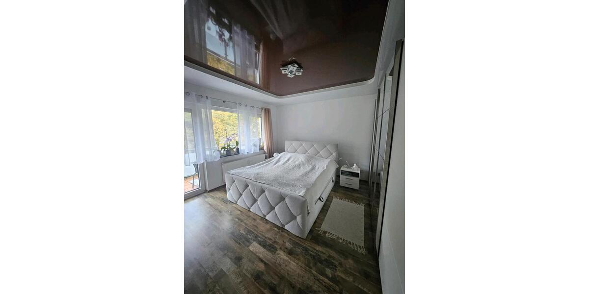 Dachgeschoßwohnung Bad Ems - 3 Zimmer, 77 m&sup2;, 180.000&euro; | Angebot:26058691