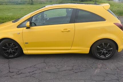 Opel Corsa 193.500 km 2.300 &euro; Bad Hönningen 53557