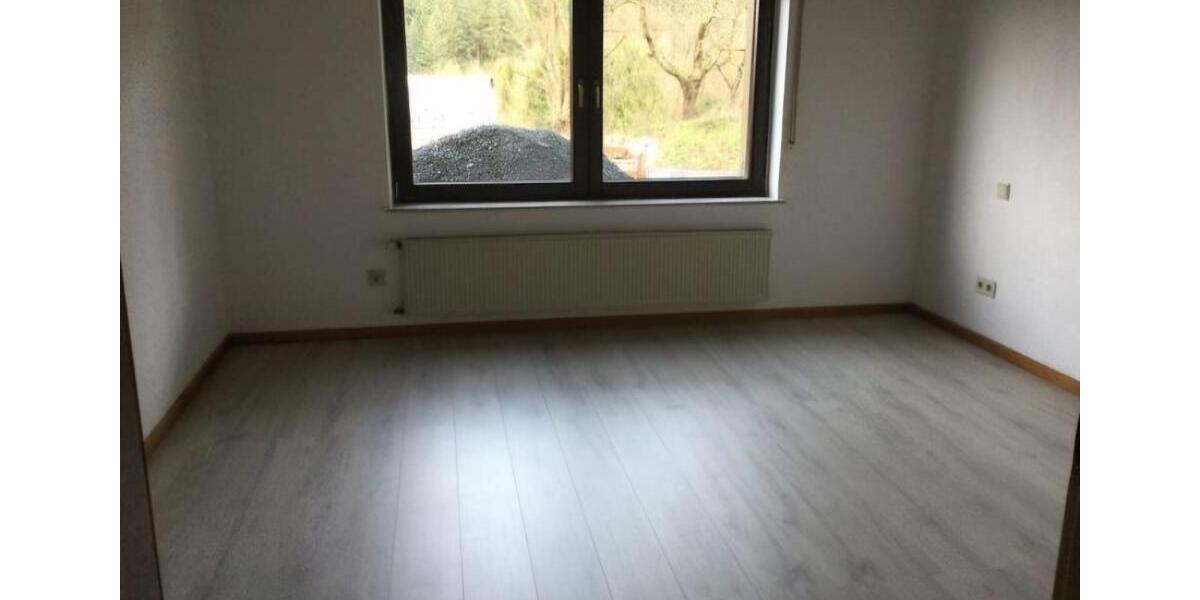 Erdgeschoßwohnung Waldbreitbach - 2 Zimmer, 80 m&sup2;, 700&euro; | Angebot:26653143