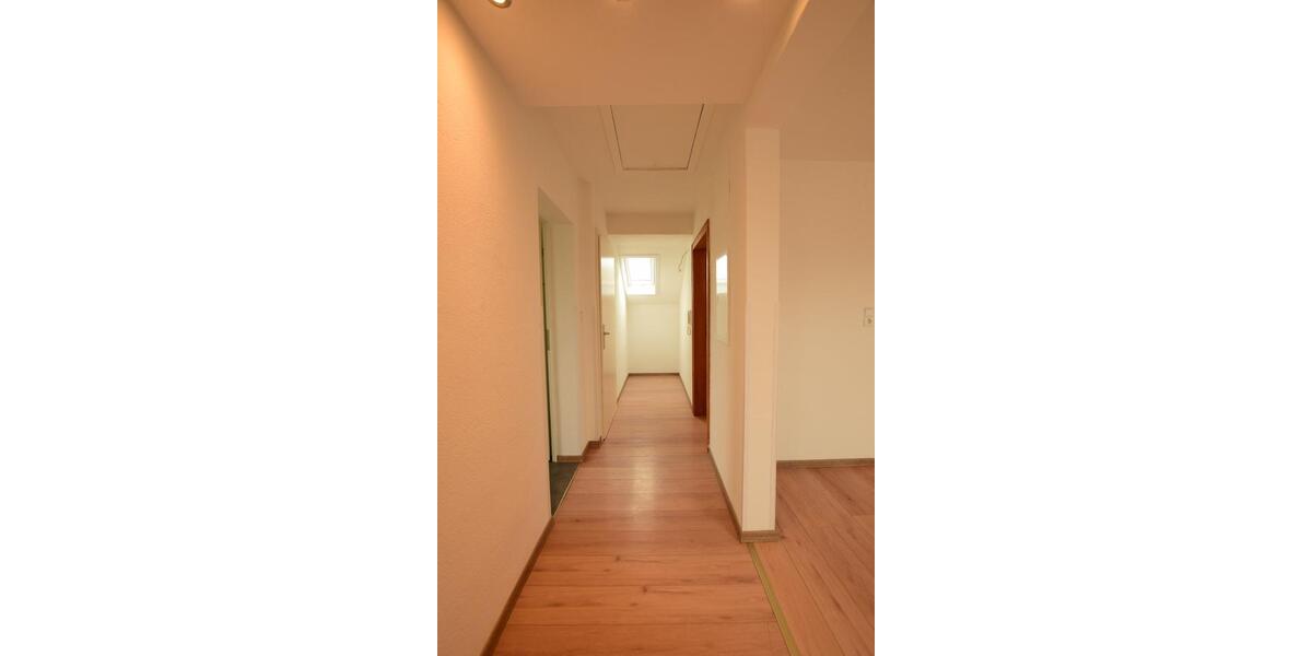Dachgeschoßwohnung Koblenz Horchheim - 3 Zimmer, 65 m&sup2;, 710&euro; | Angebot:26435810