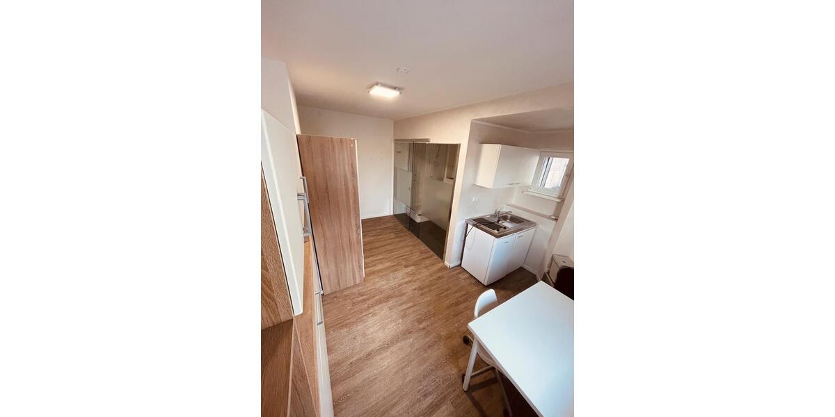 Etagenwohnung Koblenz - 1 Zimmer, 15 m&sup2;, 470&euro; | Angebot:24440627