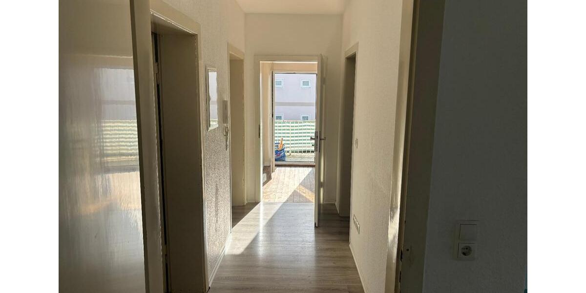 Etagenwohnung Koblenz Bubenheim - 3 Zimmer, 71 m&sup2;, 595&euro; | Angebot:25410990
