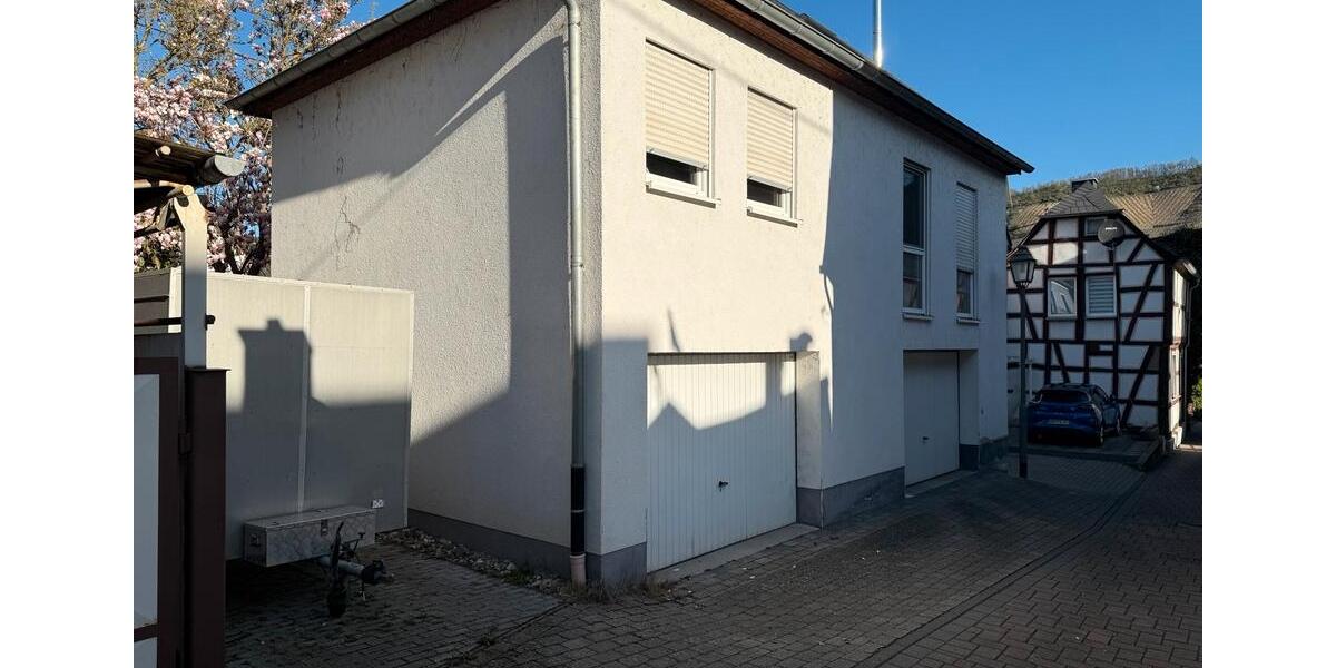 Mehrfamilienhaus, Wohnhaus Koblenz Bubenheim - 9 Zimmer, 165 m&sup2;, 389.000&euro; | Angebot:26007850