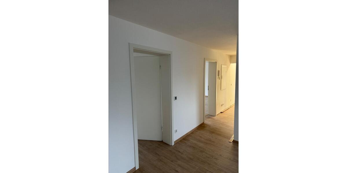 Etagenwohnung Flammersfeld - 2 Zimmer, 60 m&sup2;, 650&euro; | Angebot:25905477