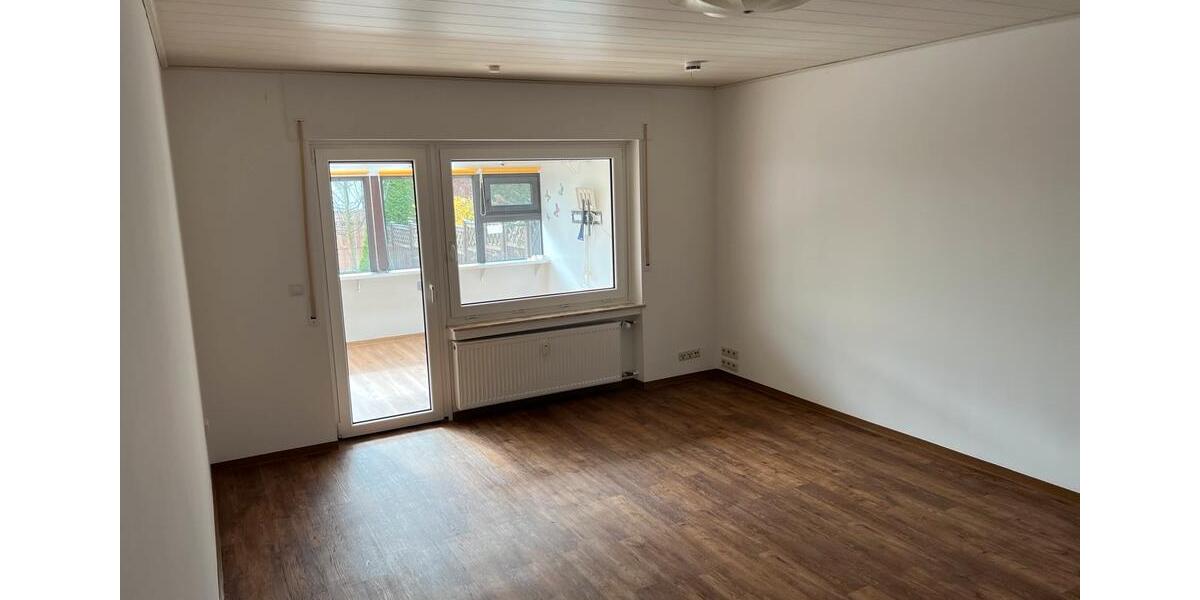 Erdgeschoßwohnung Urmitz - 2 Zimmer, 86 m&sup2;, 1.200&euro; | Angebot:25842192