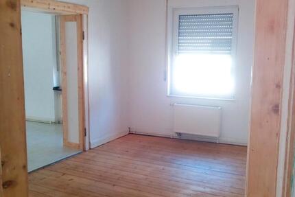 Wohnung Dierdorf - 3 Zimmer, 100 m&sup2;, 550&euro; | Angebot:26030657