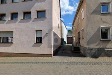 ATTRAKTIVE ANLAGE MIT ENTWICKLUNGSPOTENZIAL - Haus Bad Breisig | Angebot:26581754