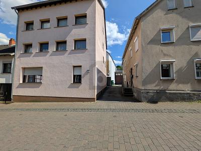 ATTRAKTIVE ANLAGE MIT ENTWICKLUNGSPOTENZIAL - Mehrfamilienhaus, Wohnhaus Bad Breisig | Angebot:26581754