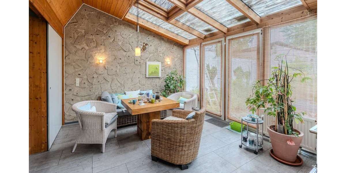 Einfamilienhaus Sinzig - 6 Zimmer, 230 m&sup2;, 420.000&euro; | Angebot:27028478
