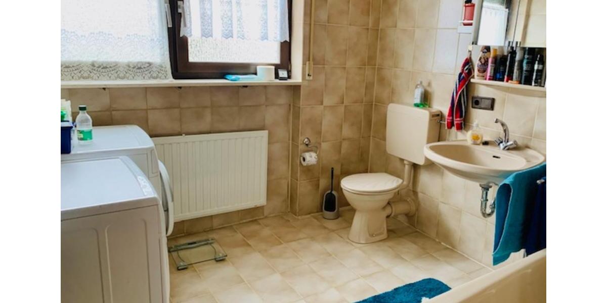 Etagenwohnung Neuwied Block - 3 Zimmer, 82 m&sup2;, 740&euro; | Angebot:25854811