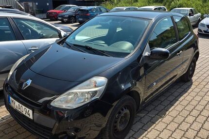 Renault Clio 159.400 km 2.300 &euro; Thür 56743