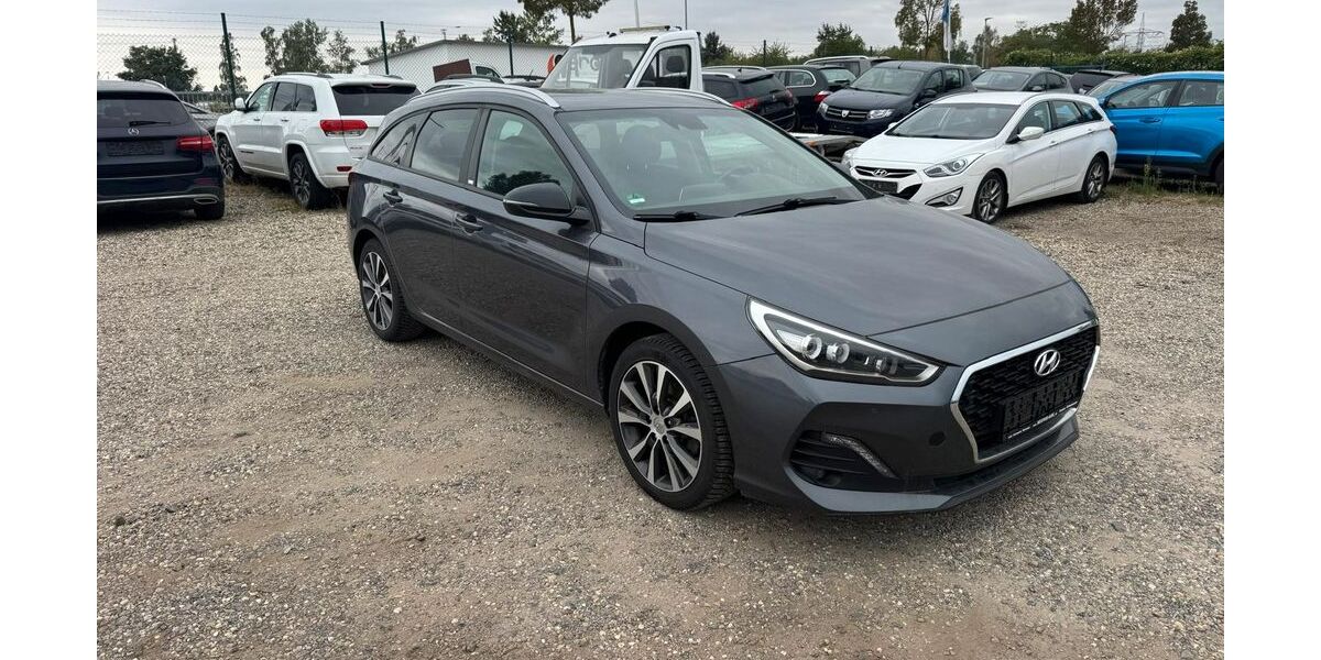 Hyundai i30 170.000 km 7.500 &euro; Koblenz OT Neuendorf 56070