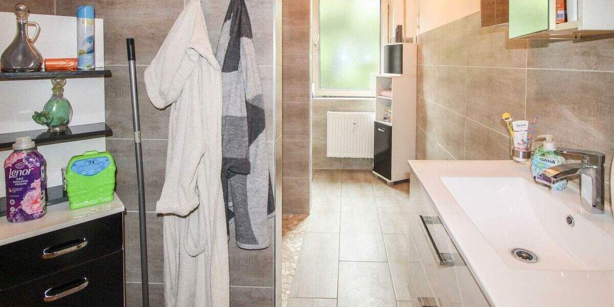 Mehrfamilienhaus, Wohnhaus Sinzig Westum - 1 Zimmer, 650.000&euro; | Angebot:25846148