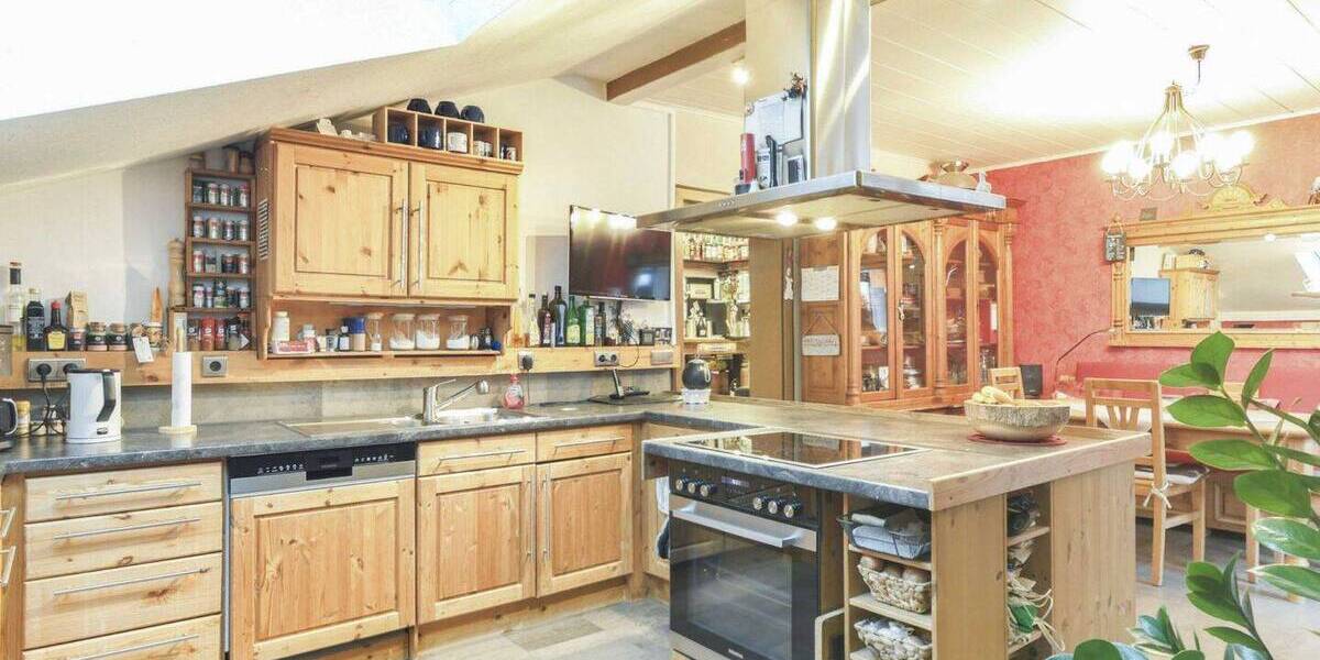 Einfamilienhaus Kurtscheid - 1 Zimmer, 286 m&sup2;, 569.000&euro; | Angebot:26065286