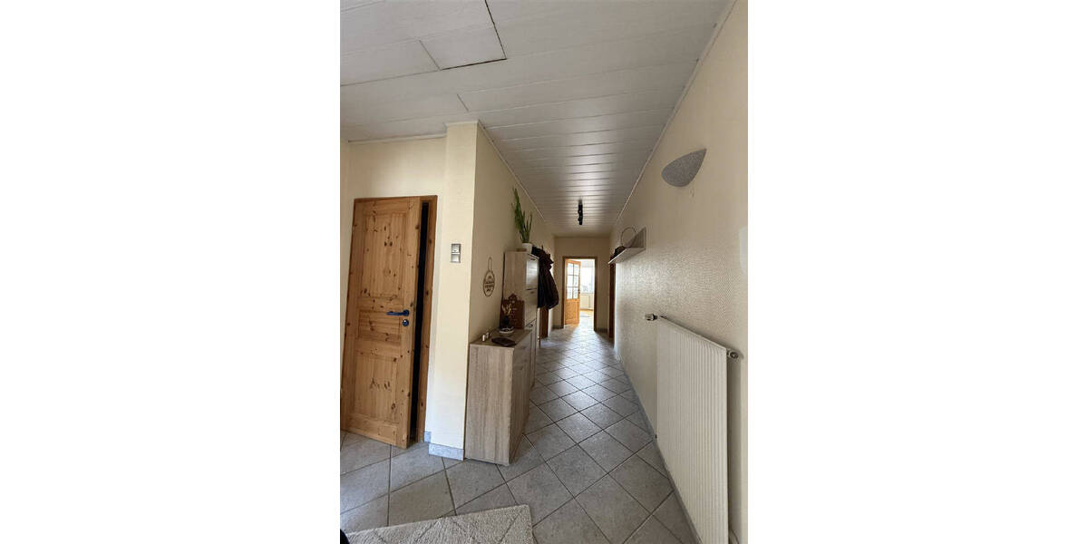 Etagenwohnung Welschneudorf - 4 Zimmer, 124 m&sup2;, 1.100&euro; | Angebot:26018431