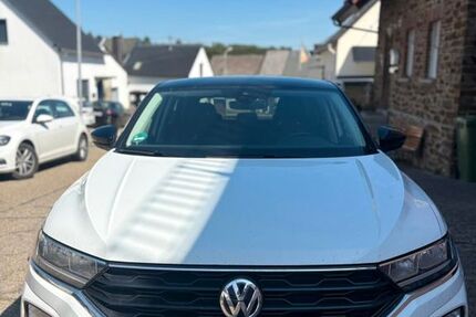 VW T-Roc 135.000 km 16.700 &euro; Neuhäusel 56335