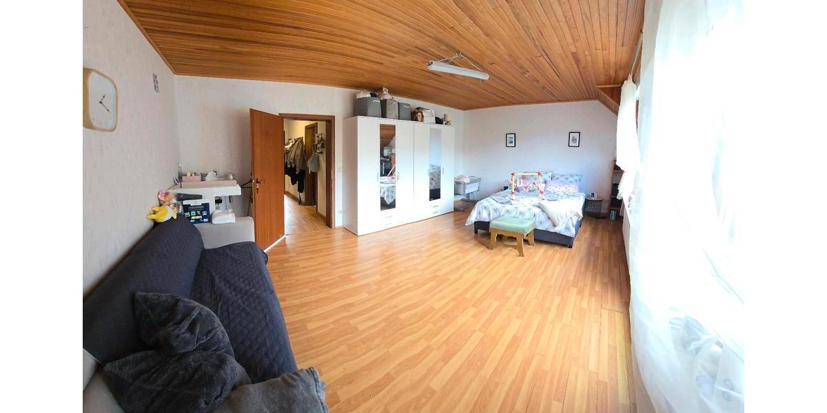 Erdgeschoßwohnung Dieblich - 6 Zimmer, 182 m&sup2;, 1.350&euro; | Angebot:25647040