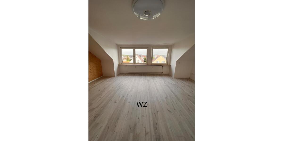 Dachgeschoßwohnung Koblenz Bubenheim - 3 Zimmer, 67 m&sup2;, 600&euro; | Angebot:25852449
