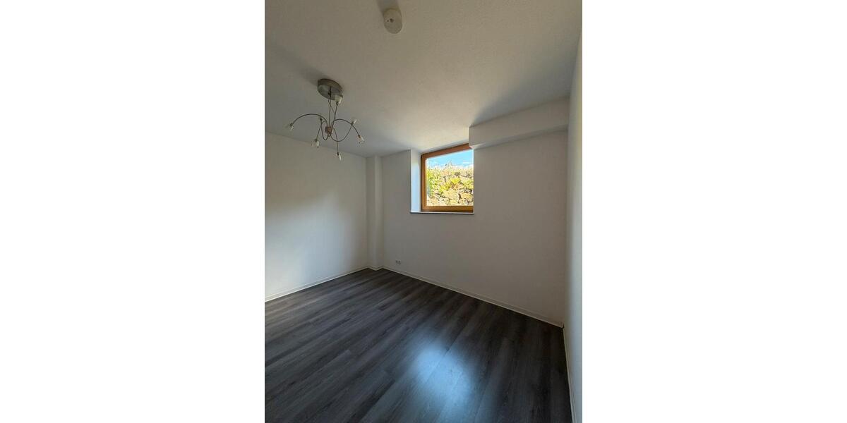 Etagenwohnung Hillscheid - 2 Zimmer, 50 m&sup2;, 470&euro; | Angebot:26407024