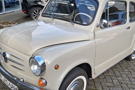 Fiat 600 21.860 km 8.750 &euro; Unkel 53572