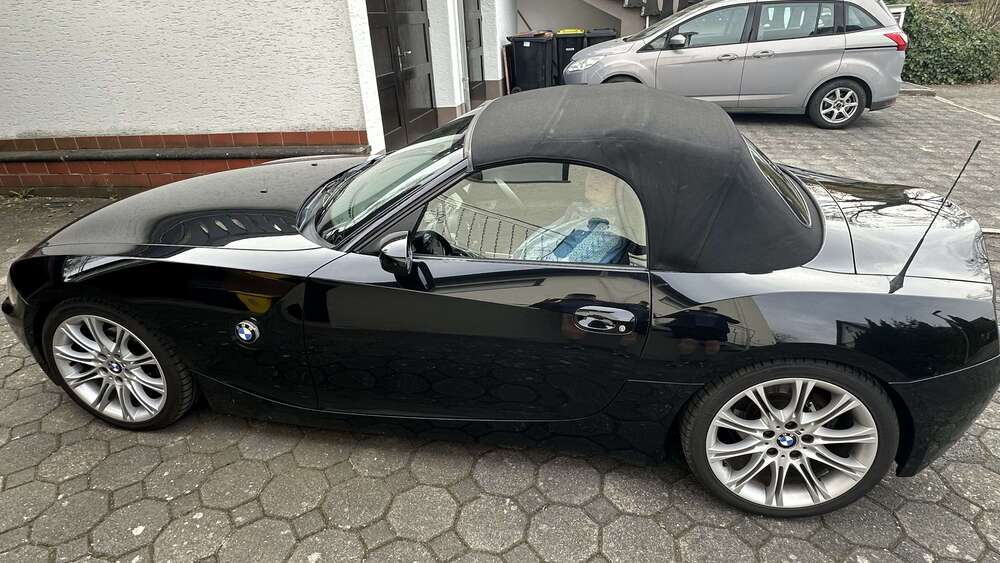 BMW Z4 128.000 km 10.950 &euro; Sinzig 53489