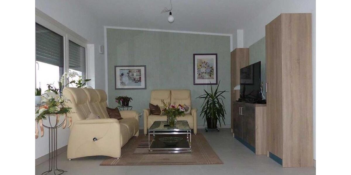 Etagenwohnung Horhausen (Westerwald) - 1 Zimmer, 97 m&sup2;, 1.060&euro; | Angebot:25719165