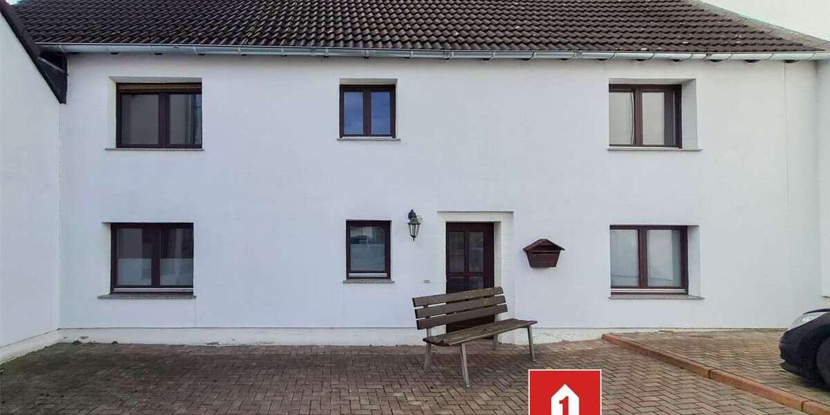 Einfamilienhaus Asbach-Altenhofen Altenhofen - 7 Zimmer, 179 m&sup2;, 195.000&euro; | Angebot:25510797