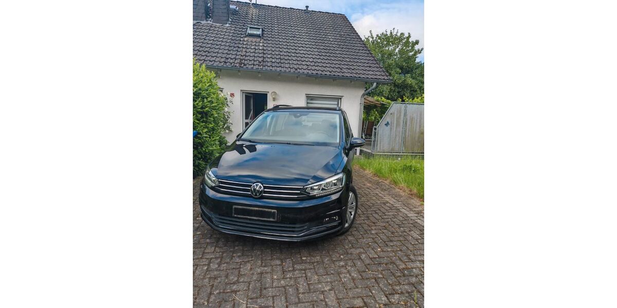 VW Touran 45.436 km 22.600 &euro; Andernach 56626