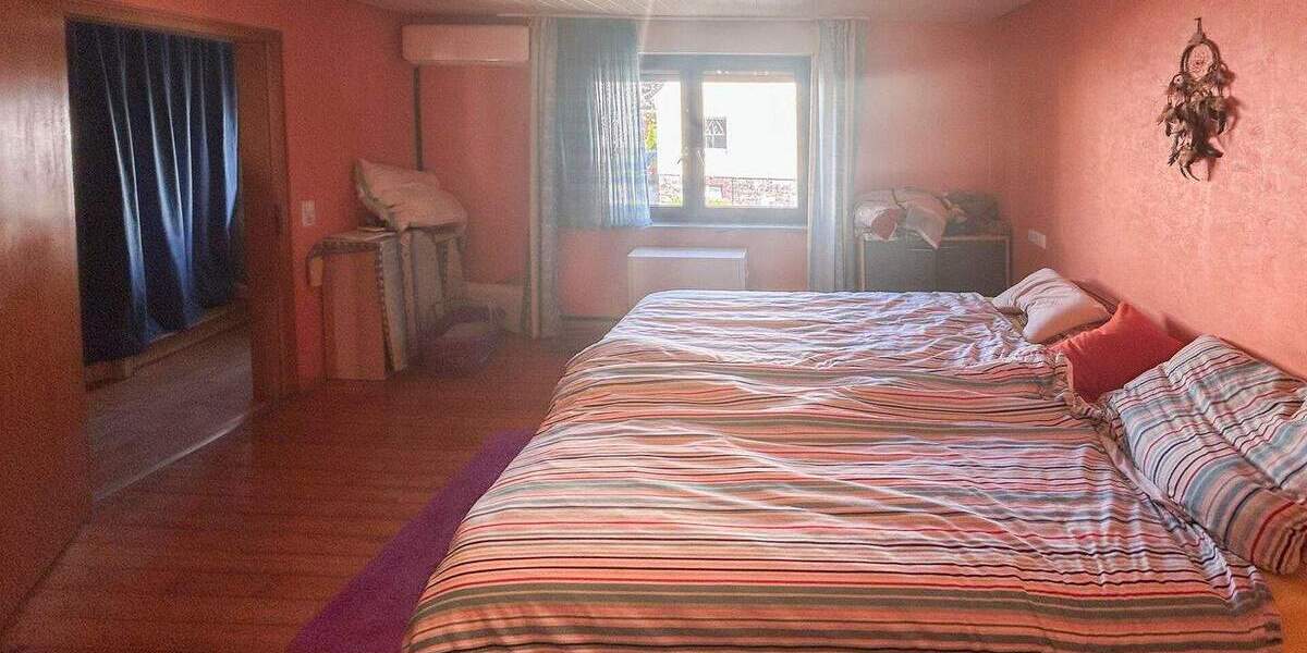 Einfamilienhaus Nauort - 6 Zimmer, 115 m&sup2;, 155.000&euro; | Angebot:25738145