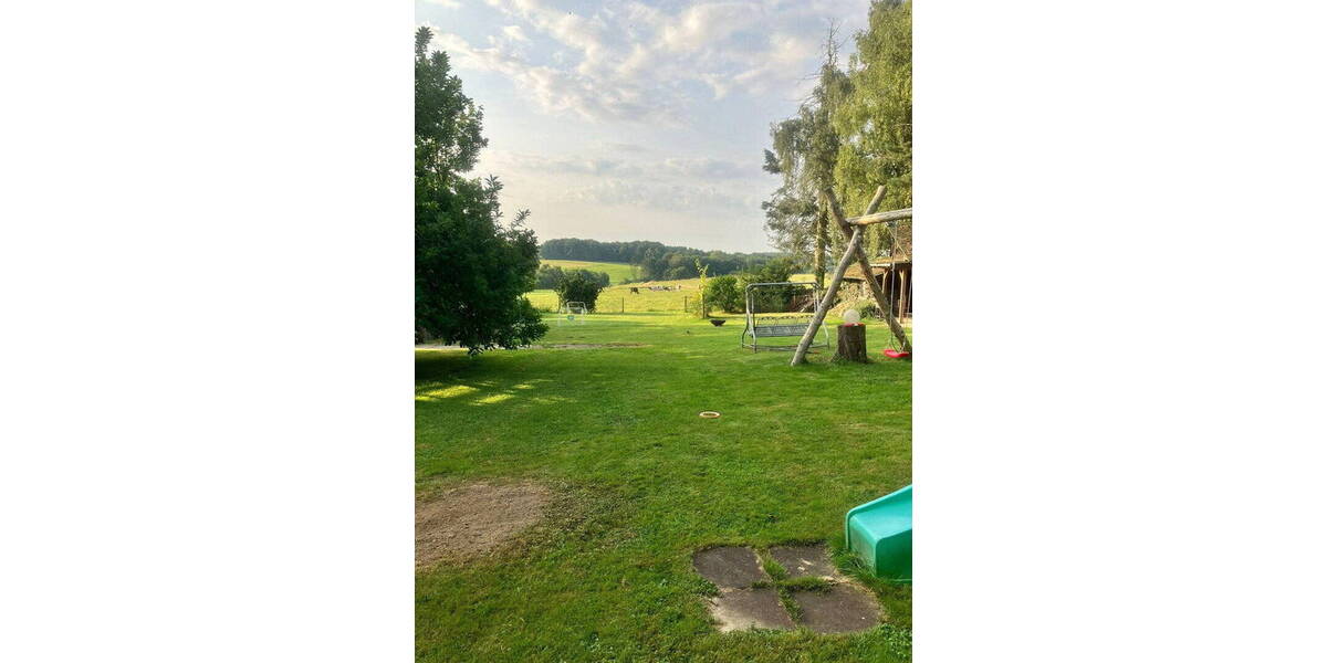 Einfamilienhaus Giershausen - 9 Zimmer, 189 m&sup2;, 475.000&euro; | Angebot:25751223