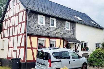 Haus Gondershausen - 5 Zimmer, 155 m&sup2;, 154.000&euro; | Angebot:26686704