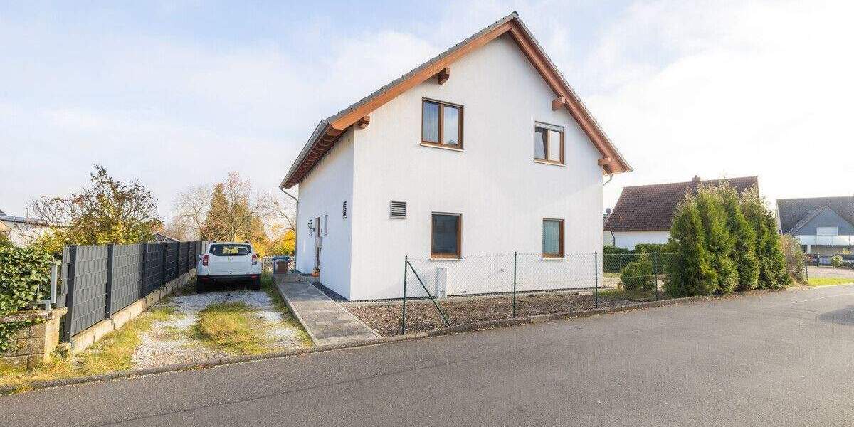 Einfamilienhaus Güllesheim - 6 Zimmer, 172 m&sup2;, 459.000&euro; | Angebot:25729736
